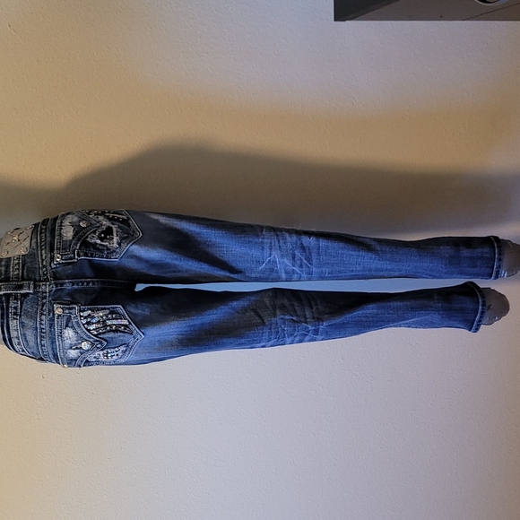 Miss Me Jeans - Picture 1 of 6